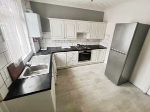 Kitchen- click for photo gallery